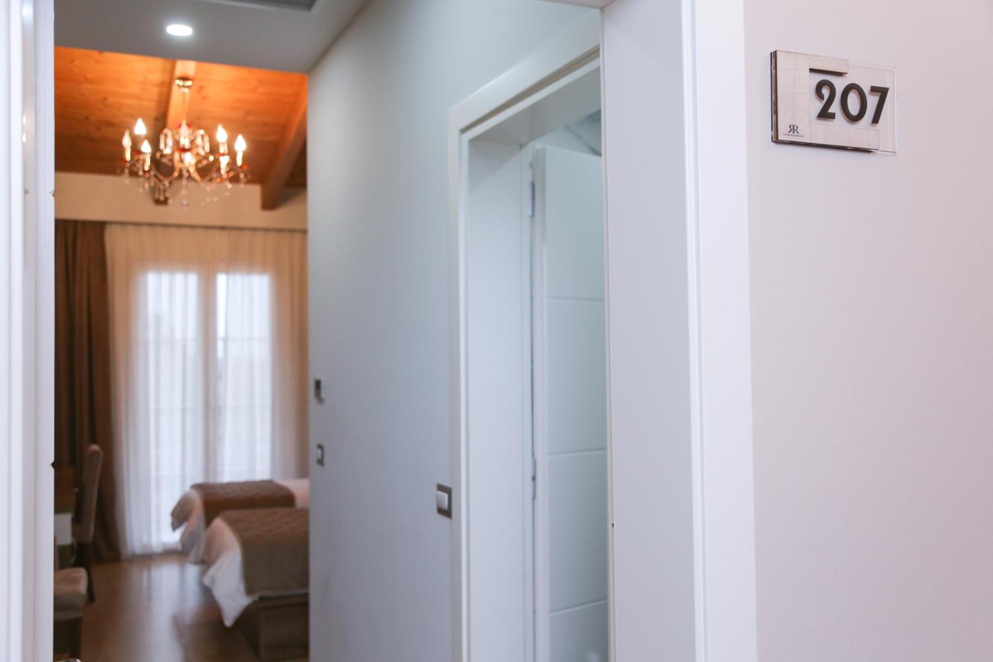 Gardenland Resort Bushat エクステリア 写真